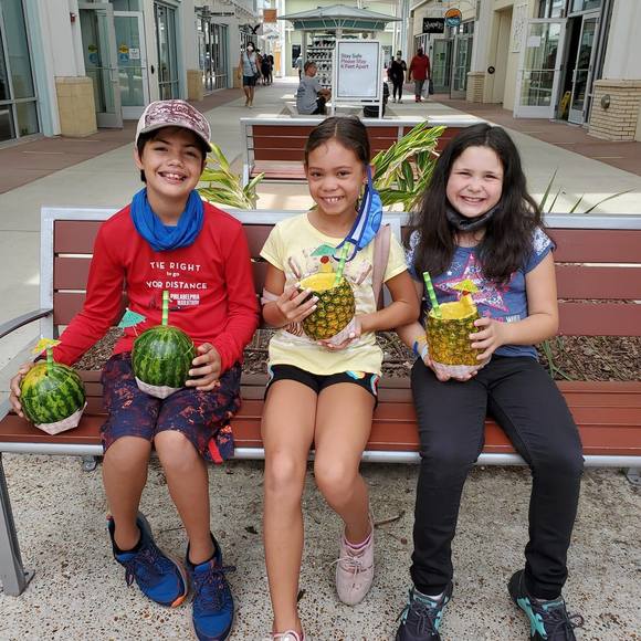 Meet your Posher, Rachel - Picture 1 of 1